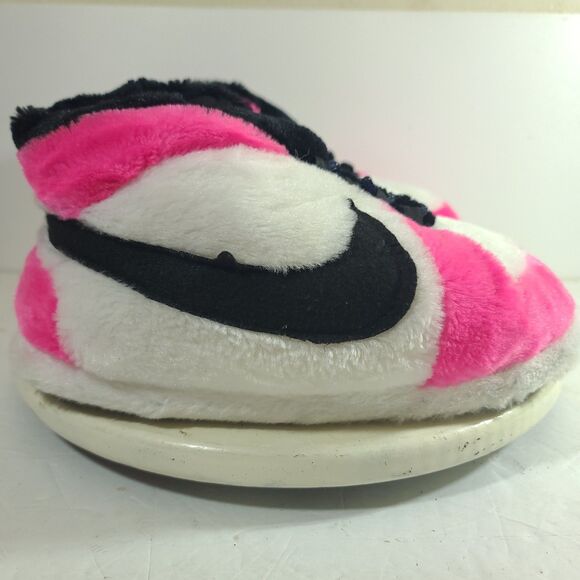 Nike Dunk Air Jordan Plush Fluffy Slippers Adults One Size White Pink Black EUC - Picture 4 of 12